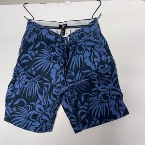H&M Men's Blue Floral Swim Shorts